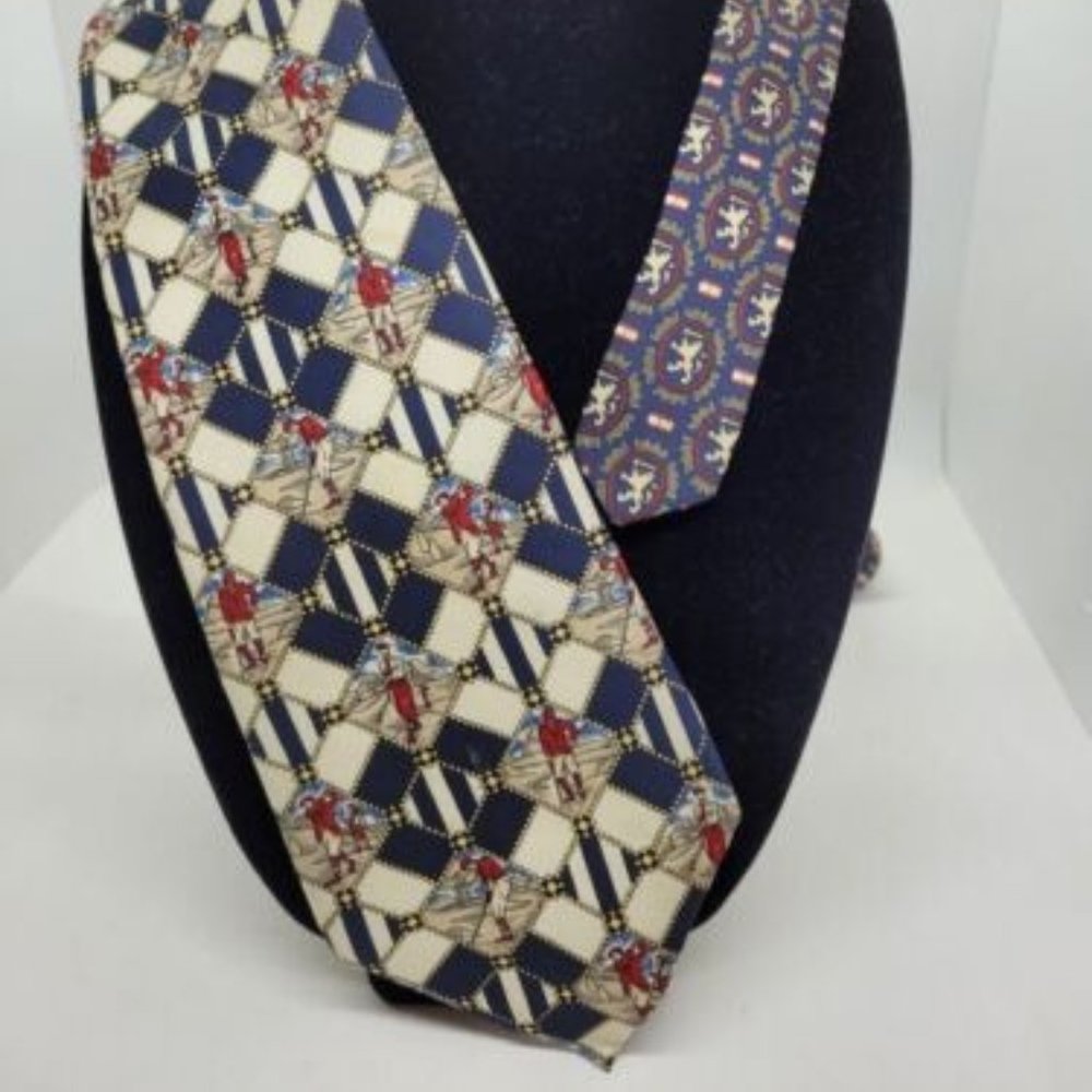 Tommy Hilfiger Golfer Golf Novelty Motif Mens 100% Silk Tie